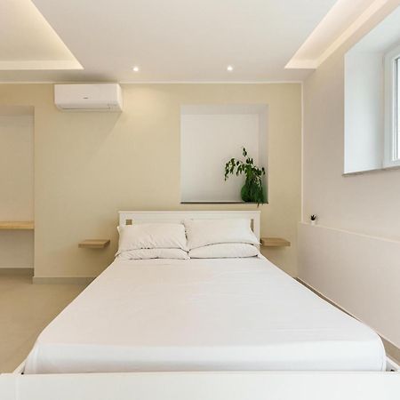 プロチーダ Il Poeta Nella Vigna Bed & Breakfast エクステリア 写真