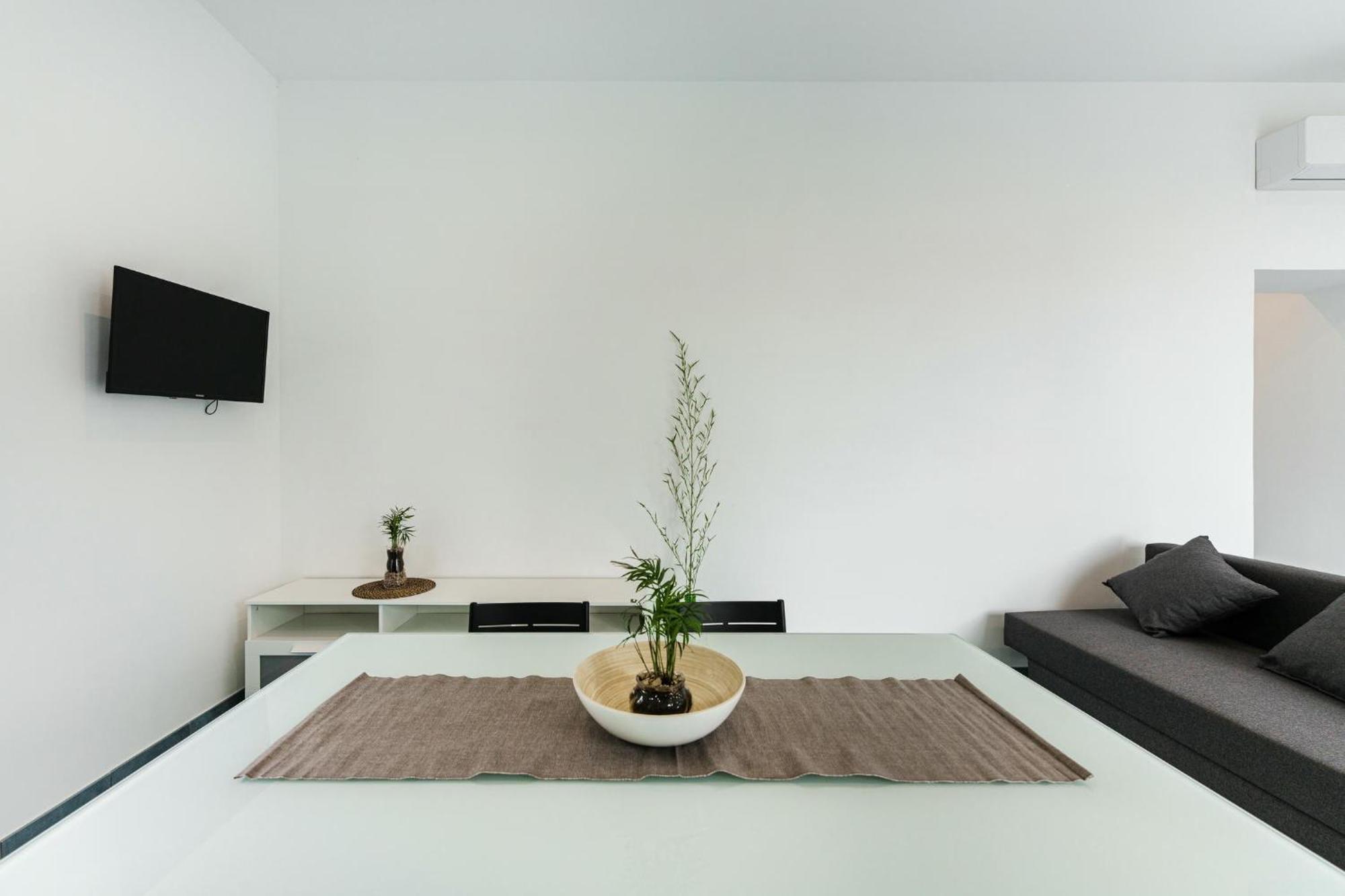 プロチーダ Il Poeta Nella Vigna Bed & Breakfast エクステリア 写真