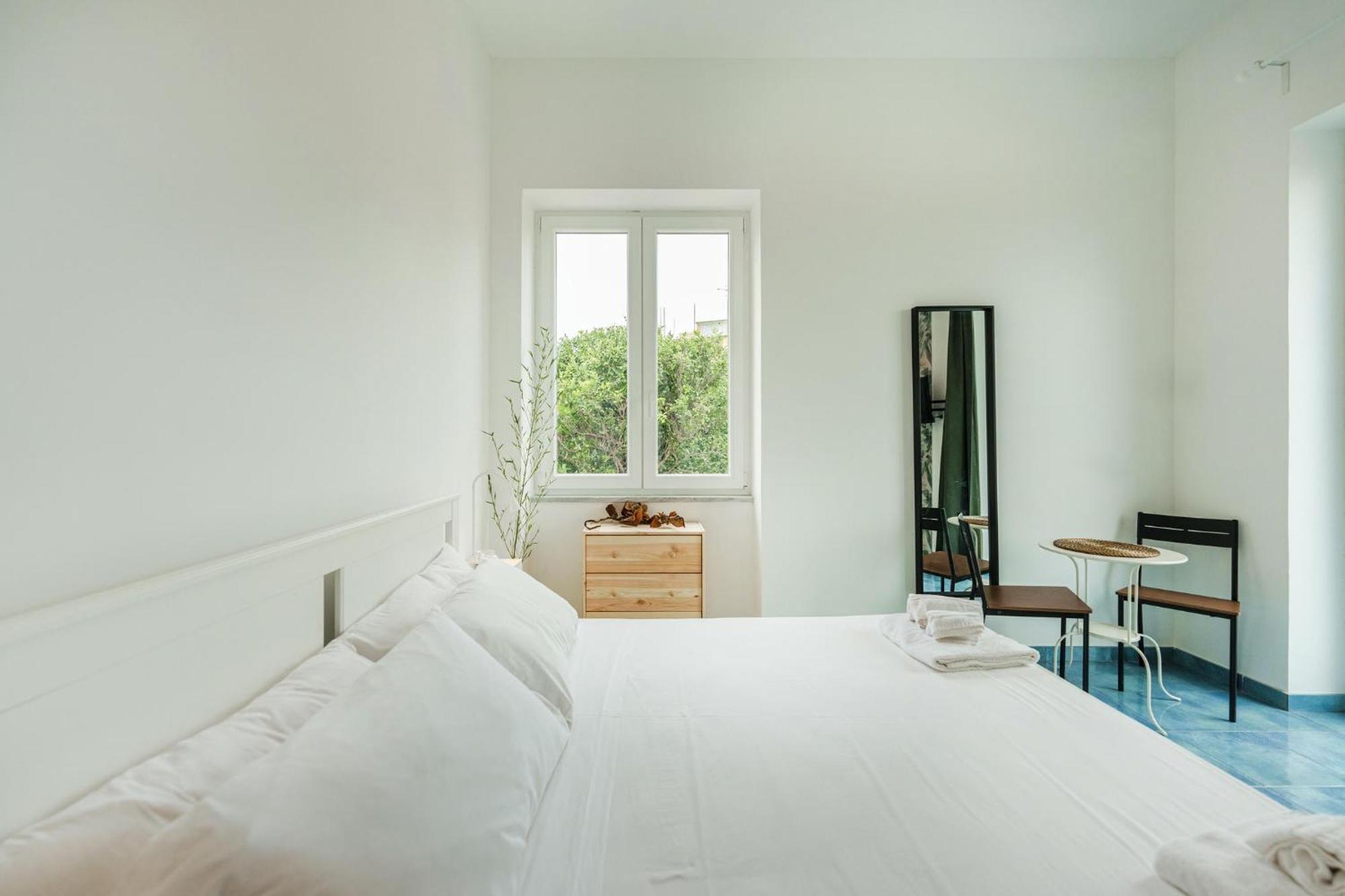 プロチーダ Il Poeta Nella Vigna Bed & Breakfast エクステリア 写真