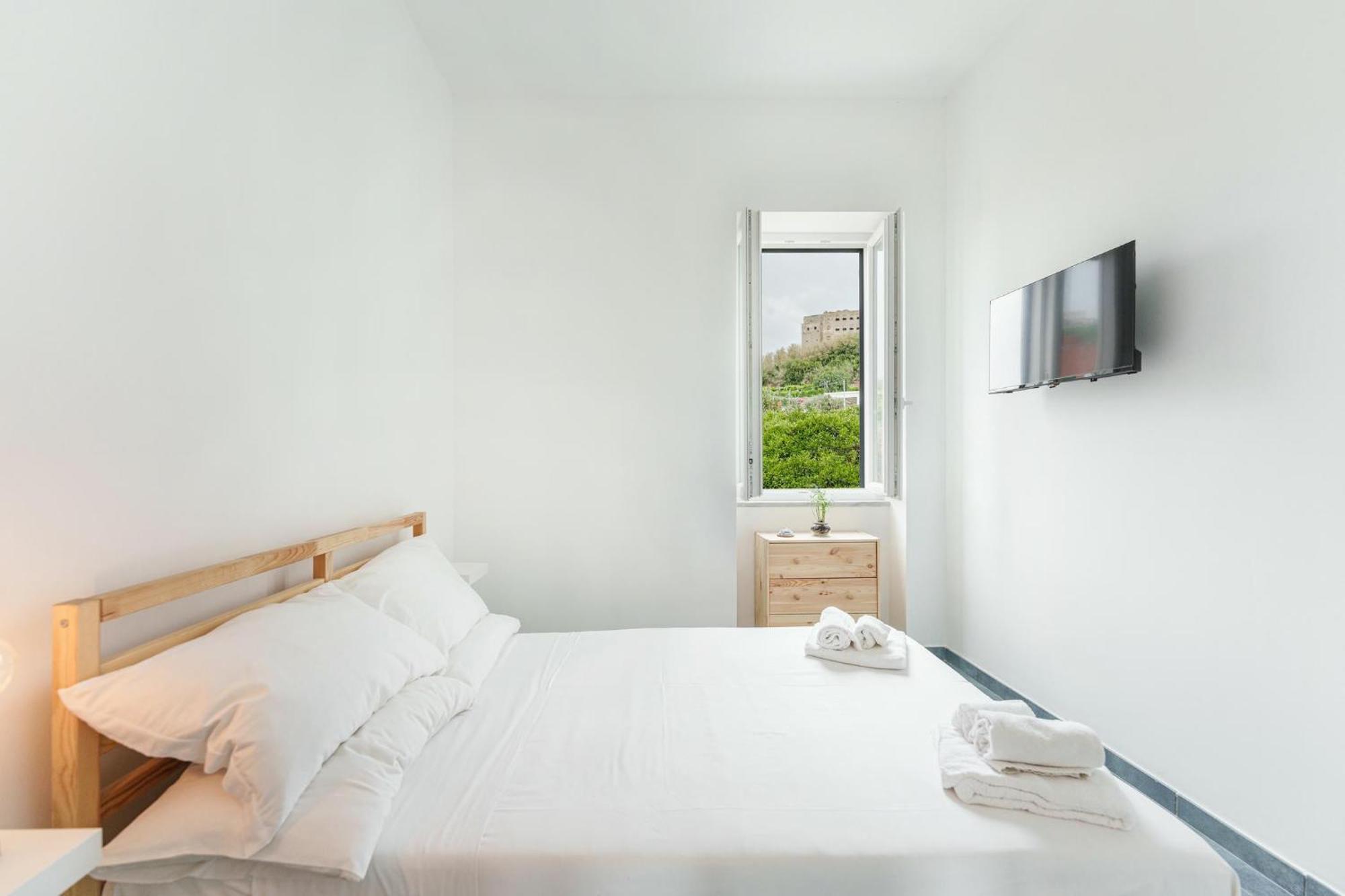 プロチーダ Il Poeta Nella Vigna Bed & Breakfast エクステリア 写真