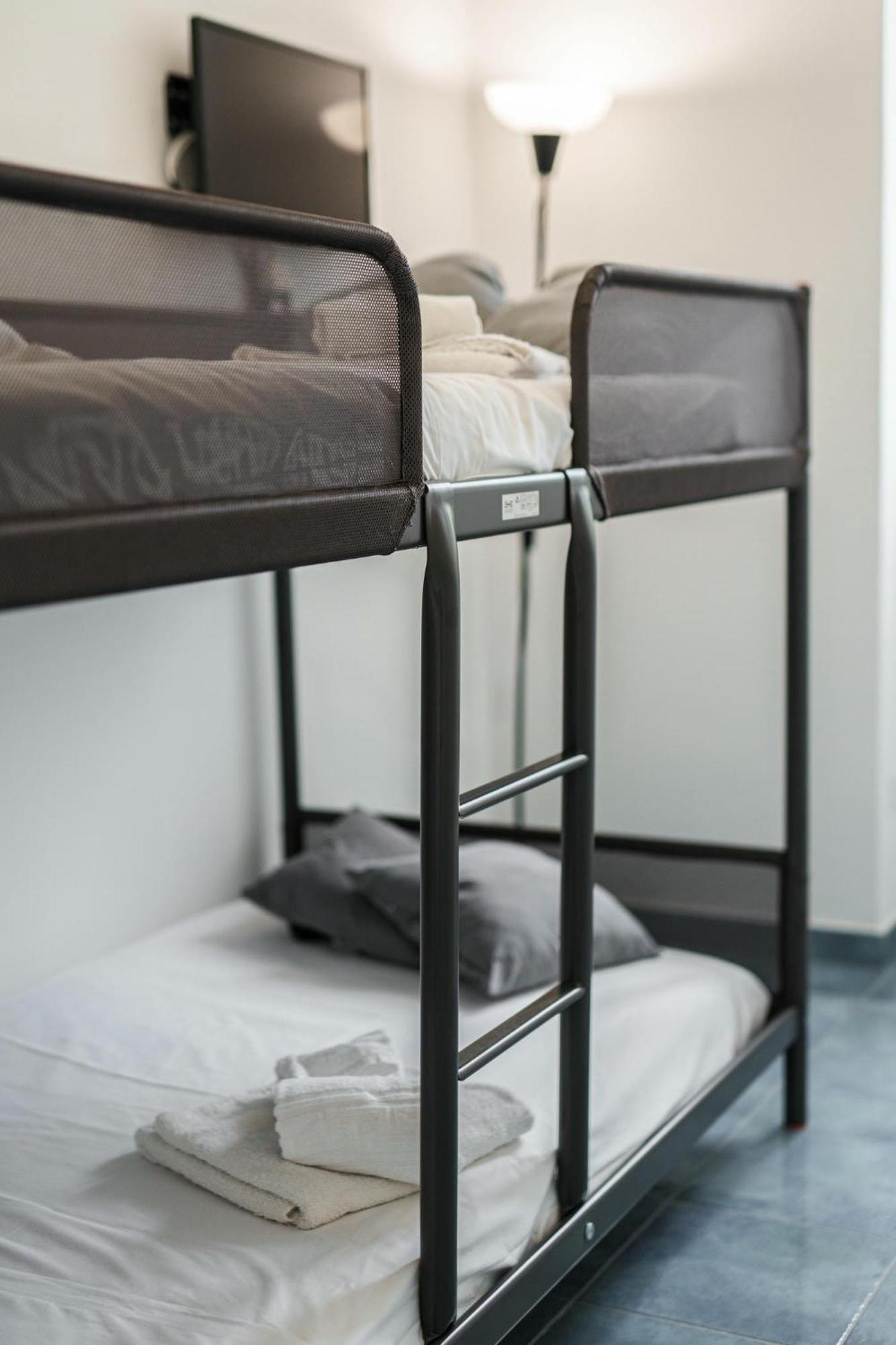 プロチーダ Il Poeta Nella Vigna Bed & Breakfast エクステリア 写真