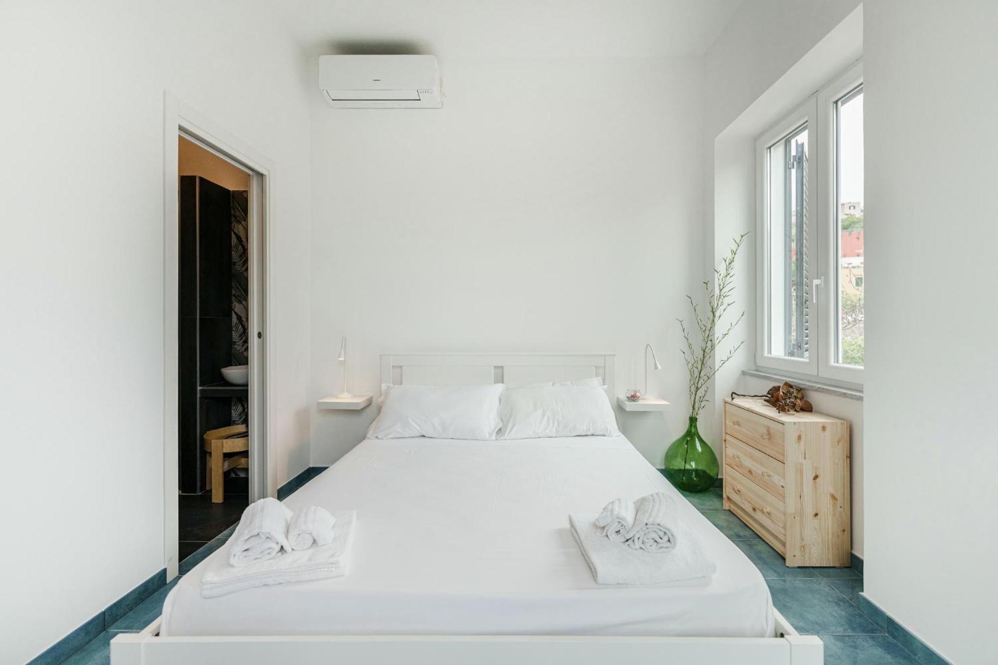 プロチーダ Il Poeta Nella Vigna Bed & Breakfast エクステリア 写真